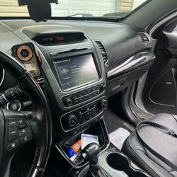 Kia Sorento LX 