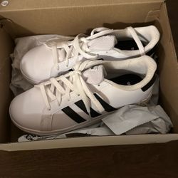 Adidas Size 4.5 Women, Girls Size 3Y — Never Worn
