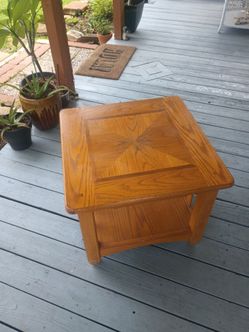 End table