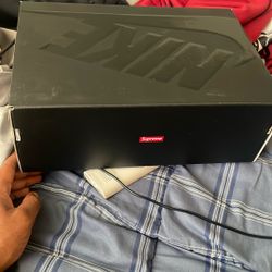 Supreme lows 9.5