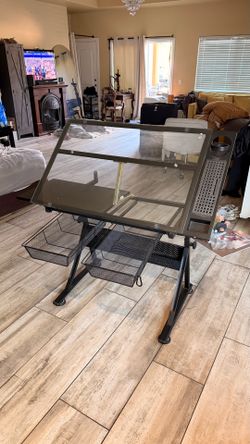 Art Desk Tempered Glass
