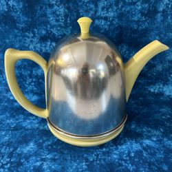 Hall Teapot and Cozy