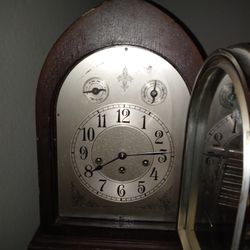 Seth Thomas "Chime Clock No. 72 - circa 1921.