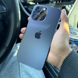 Apple iPhone 14 Pro Max - 128 Gigabytes - Unlocked For Any Carrier