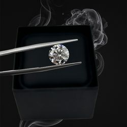3.05 Carat Round Shape Lab-grown Diamond 