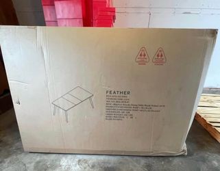 Extendable Dining Table New