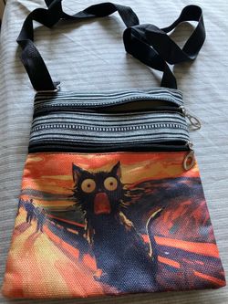 Handbag brand new Never Open