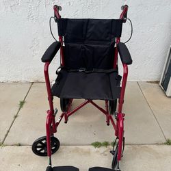 Silla de ruedas, caminadora