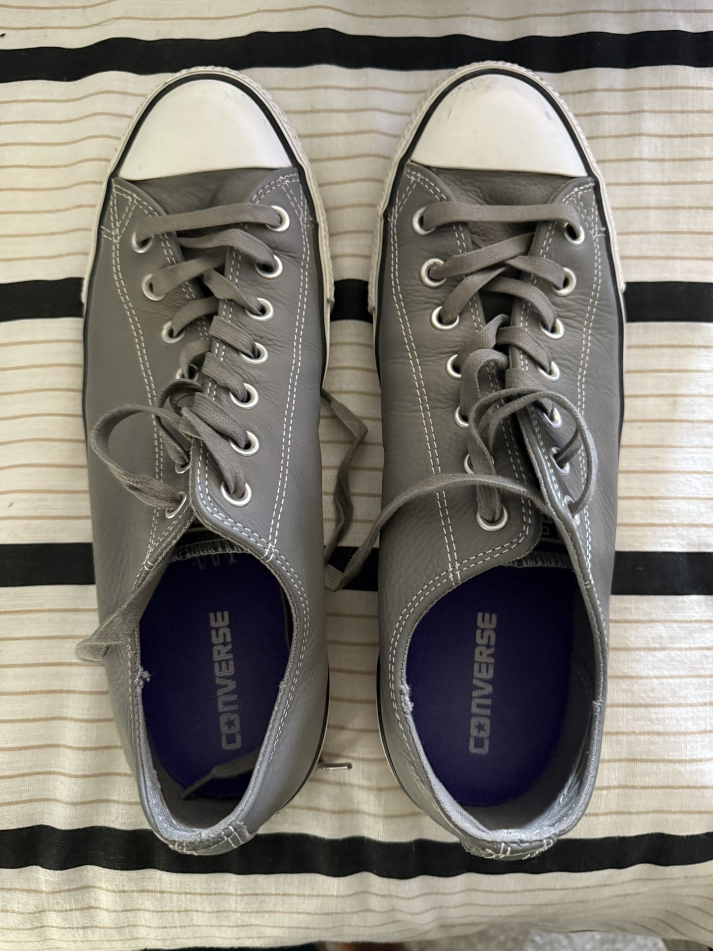 Converse Men’s shoes size 12