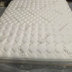 Saatva RX King Size Mattress Luxury Bed