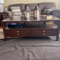 Coffee Table & 2 End Tables