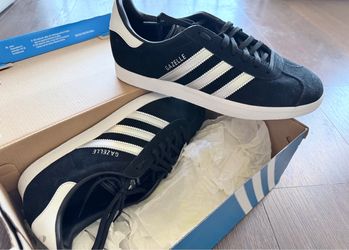 Brand New Adidas Gazelle W – Black/Silver Metallic