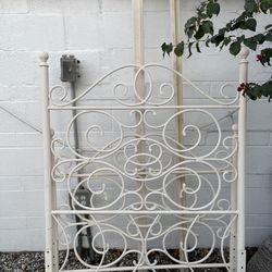 Twin Iron Bed Frame 