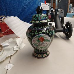 Vintage Chinese Famille Noire Ginger Jar