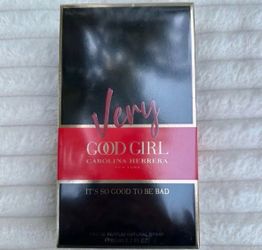 Carolina Herrera Very Good Girl 2.7 Fl. Oz.