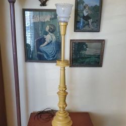 Vintage MCM Yellow Toleware Metal Candlestick/Torchiere Side Table Lamp