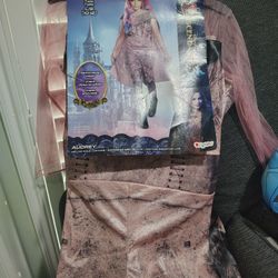 New Halloween Costumes Different Sizes 