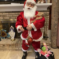 Very  Gorgeous  Santa 5 Feet  Tall With Music and talking￼