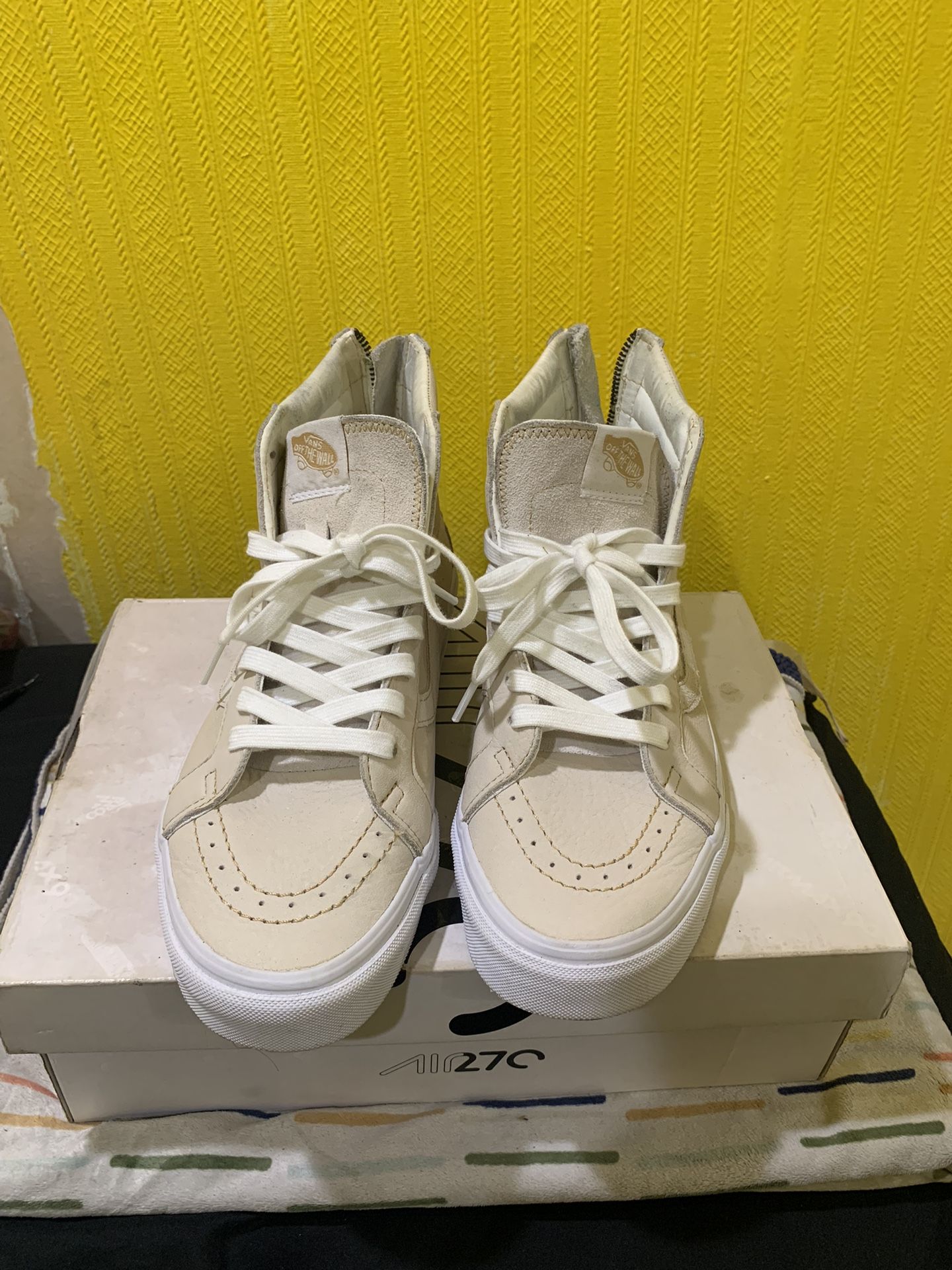 Off-white Vans Size 10