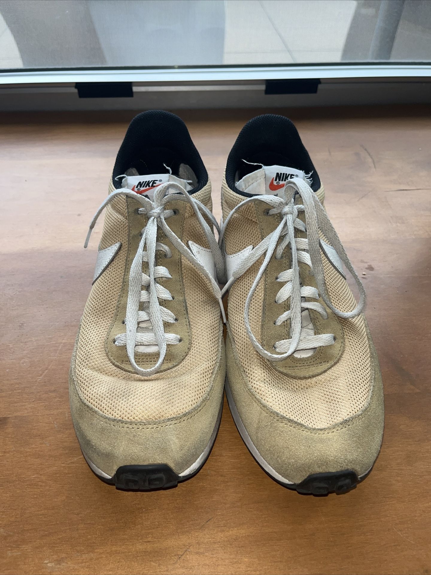 Size 11 - Men's Nike Air Tailwind 79 Parachute Beige/ White 2019 Perowned