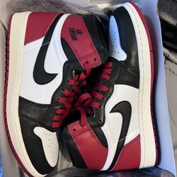Air Jordan 1 Reto High OG ‘Black Toe Reimagined’