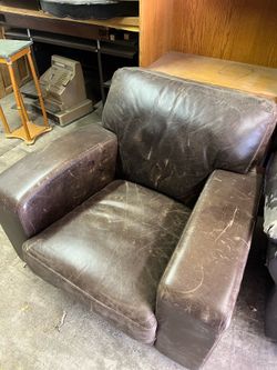 Sitting Chair