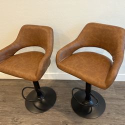 🚨Leather Bar Stools🚨