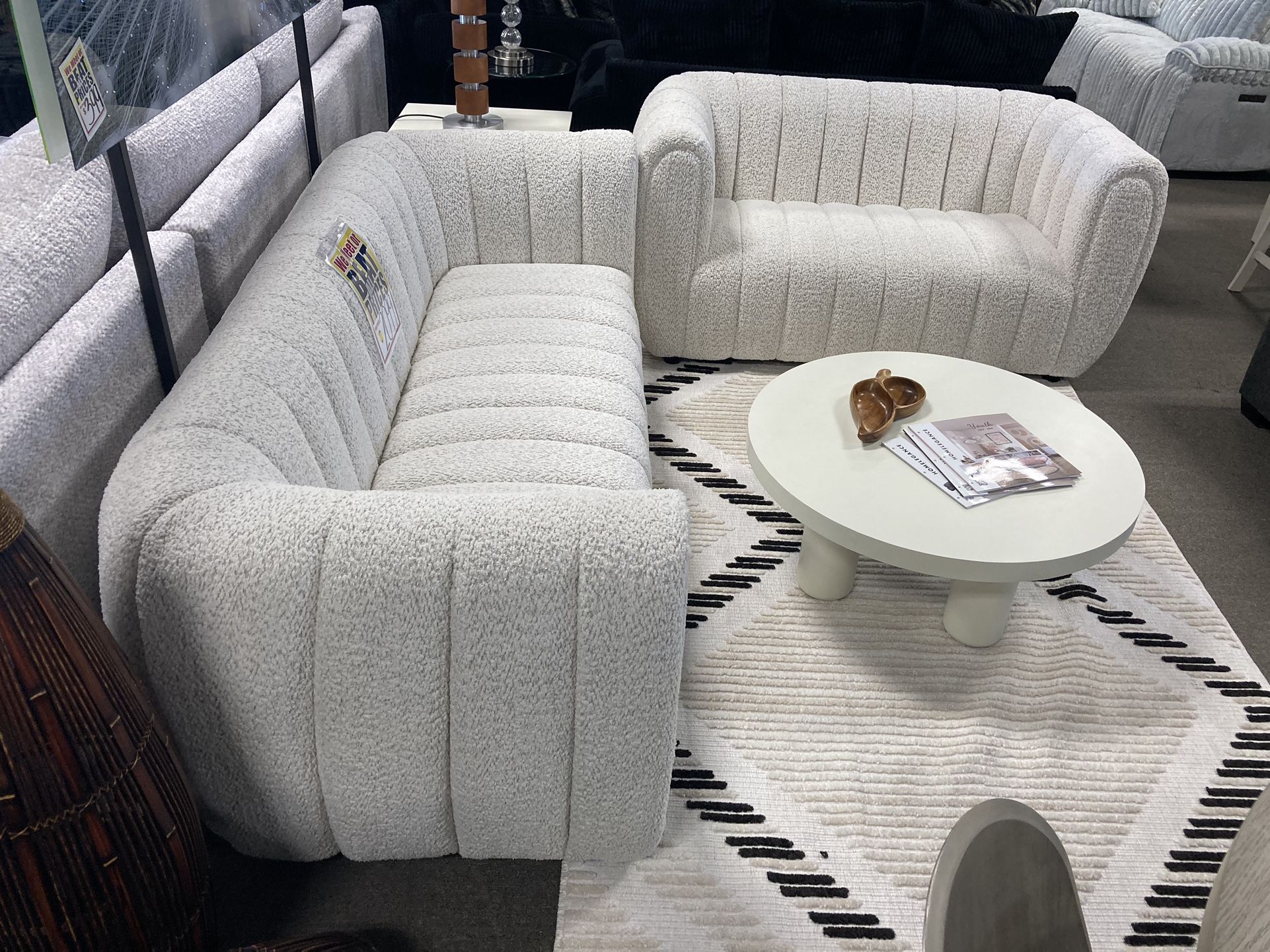 Sofa Loveseat $1999! Easy Financing! 🧡🏠✅