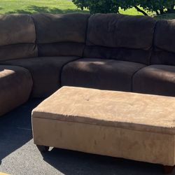 Brown Sectional Reclining Couch With Ottoman Storage 