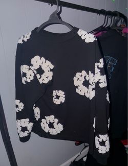 Denim tears black long sleeve authentic