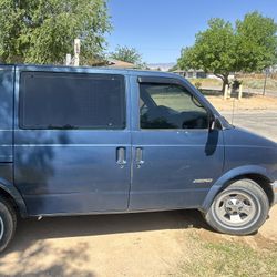 1998 Chevrolet Astro Van