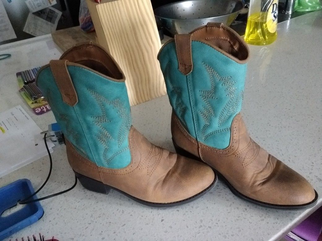 Girls cow girl boots