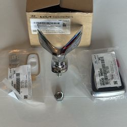 Hyundai Kia Genuine Parts Equus Wing Ornament 2010,2011,2012,2013,2014,2015