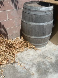 Wine barrel