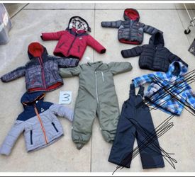 Boys & Girls Baby/ Toddler Snow Clothes. Size 3-24 Mo 2T 3T &4. Jackets Pants Bibs Onesies 