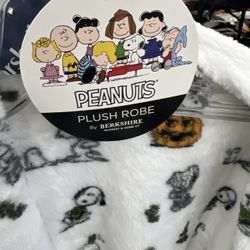 New snoopy Halloween Plush robe Adults 