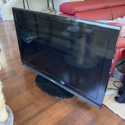 45” screen toshiba tv 