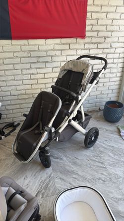 UPPAbaby Vista V2 Double Stroller Bundle (Jordan) – Bassinet & Extra Seat Included