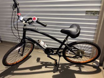 Like new townie Electra bike