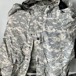 Army Cold Weather Field Jacket With Fleece Liner (Men Size 2 XL)