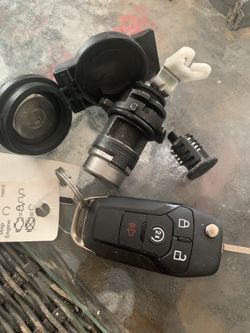 Ford Key Fob And Ignition Pieces 