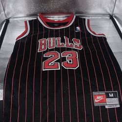 Kids MJ  Bulls Jersey Size Medium