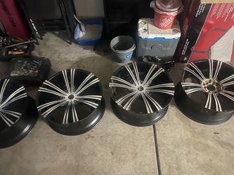 22x10 two crave Wheels fits Chevy GMC Ford o dodge Ram 6 holes