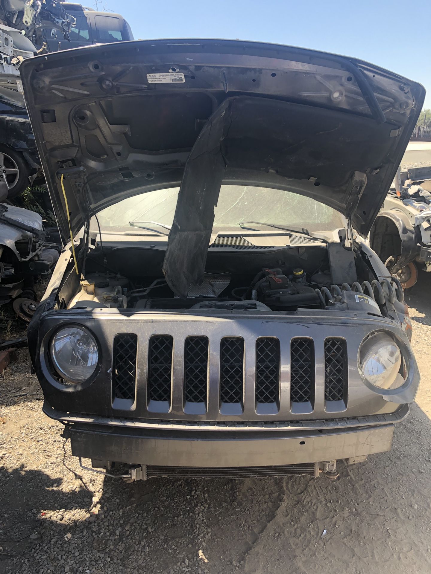 2015 Jeep Patriot parting out
