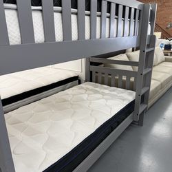 Nice Viictoriiiaa style in stock =/ Disponibles