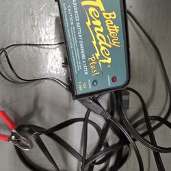 Battery Tender Plus charger/maintainer