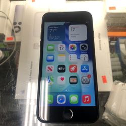 📱 Apple iPhone SE 2 64GB - Unlocked - Compact Power! 🍎