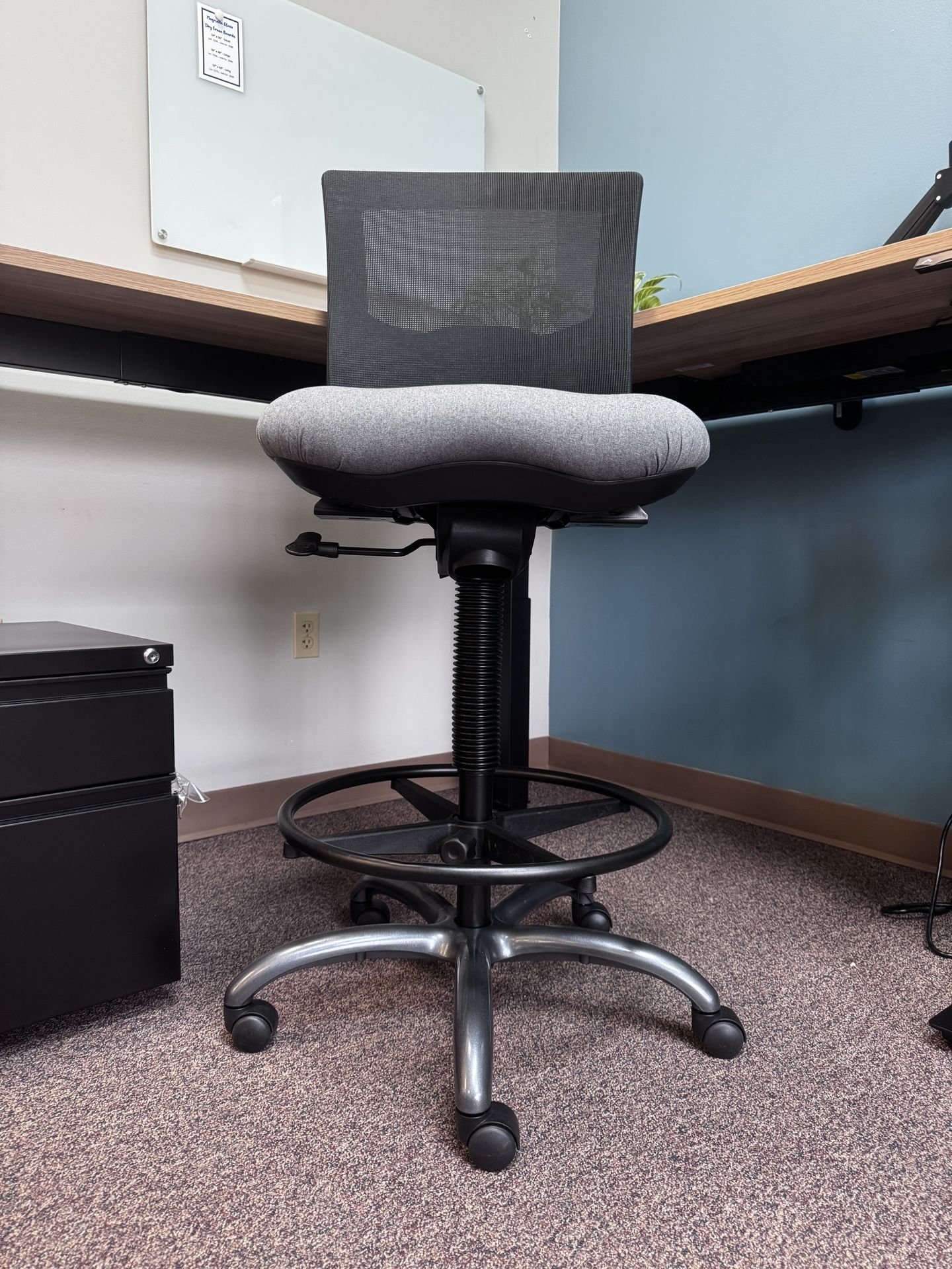 Cool Mesh Pro Drafting Stool Drafting Chair