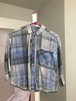 Plaid shirt woman’s