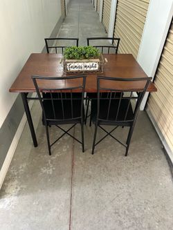 Table and 4 chairs